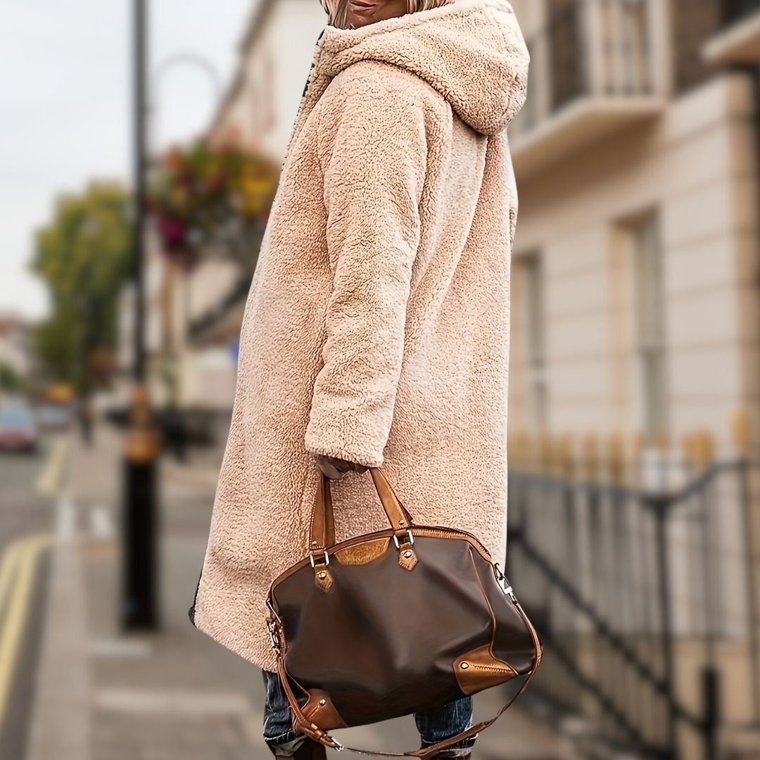 ELEANOR ROSE | ELEGANT WINTER COAT